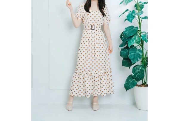 簡約波點連身裙