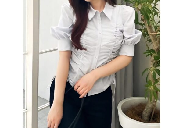 抽褶上衣